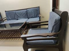 7 seater SoFa Set with Glas table