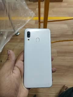Samsung A30 official approved 4/64 10/8 read add