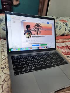 Macbook