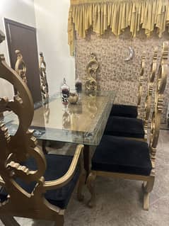 Dinning table