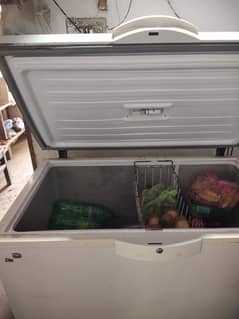 Dawlance freezer for sale good condition o3357ll8989