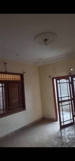 Prime Location 240 Square Yards Upper Portion Situated In North Nazimabad - Block H For rent