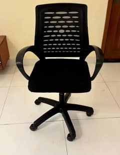 1 Month ago Am purchase a New 4 chairs