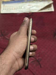 IPHONE XS 64gb