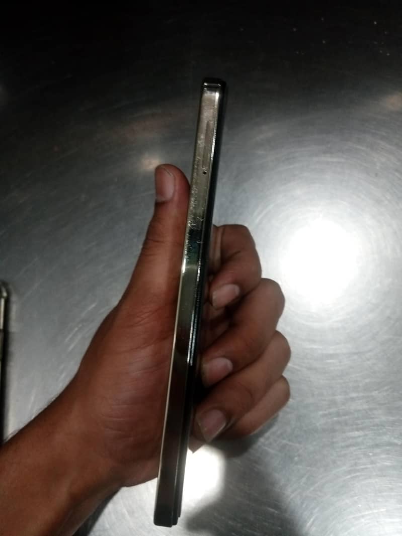 Tecno spark 20 8+8/256 10/10 condition 3