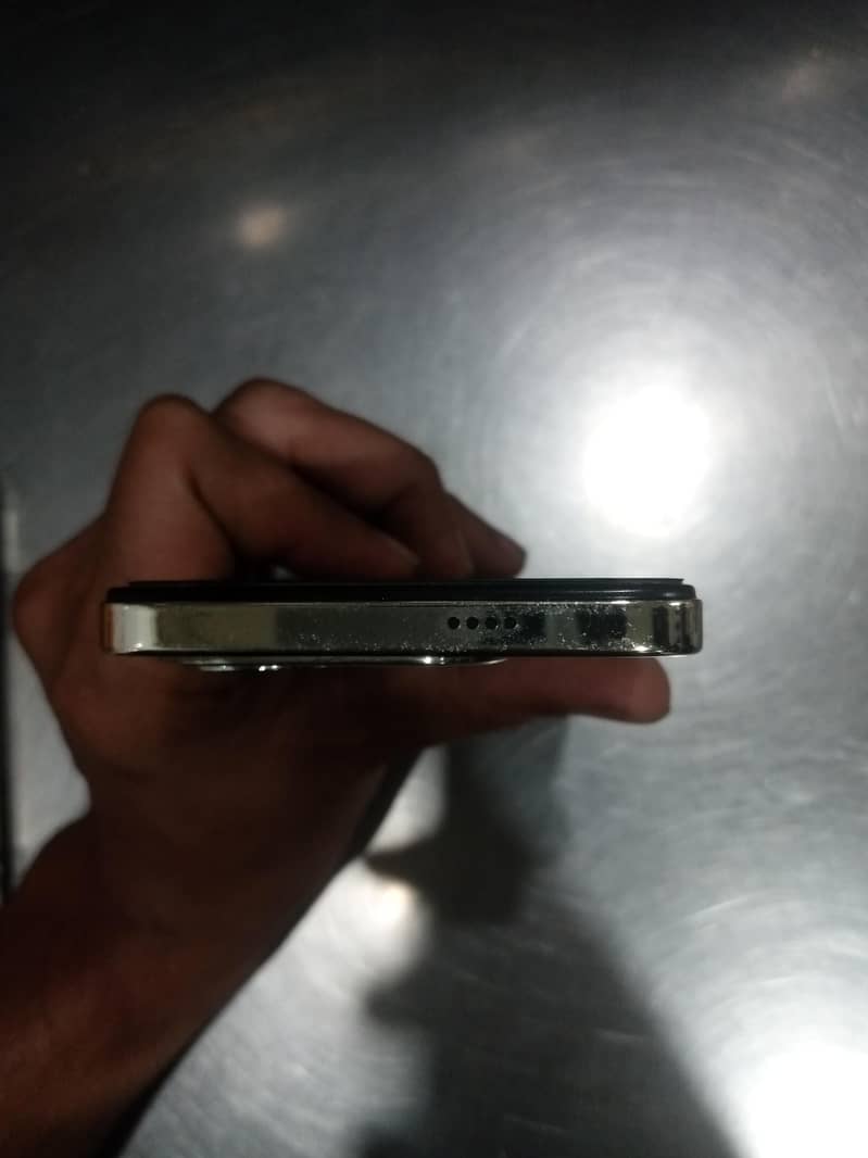 Tecno spark 20 8+8/256 10/10 condition 4