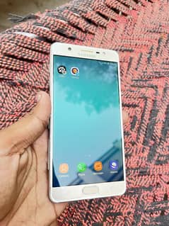Samsung J7 Max 2/32gb