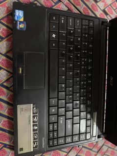 Acer i-5 4th generation 8gb ram-128 gb ssd 2 hours + battery