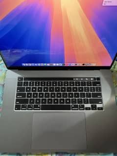Macbook Pro i9 1-TB 16gb Ram (2019)
