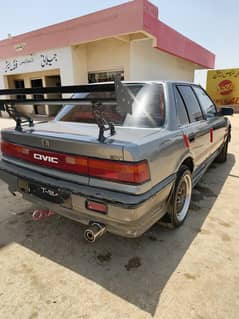 Honda Civic 1991 Model CNG Plus AC And Sunroof Active