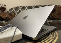 Apple Macbook Pro M1 2021,14'',14Core GPU,32GB Ram,512GB SSD,8CoreCPU