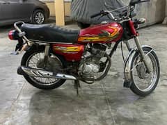 united 125