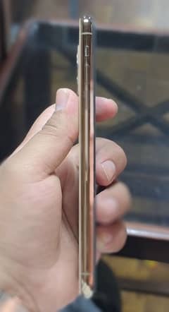 iPhone 11 Pro Max sim bypass ha