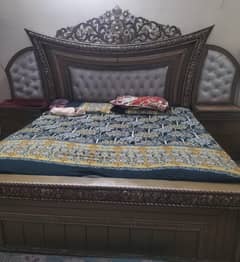 king Size bed and Dressing