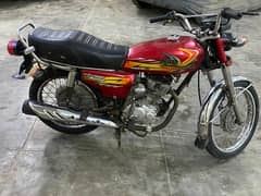 united 125