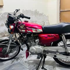 Honda 125 For sale urgently lush condition 2016 model