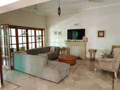10MARLA FULL HOUSE IN DHA PHASE 3