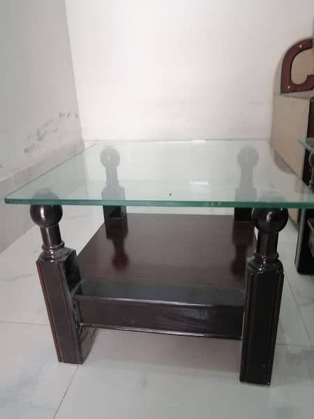 Set of 3 tables 1