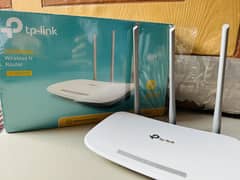 TP LINK (TL-WR845N) Wireless N Router 300MBPS
