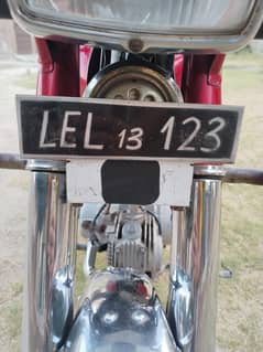 Honda cd70 with golden registered number