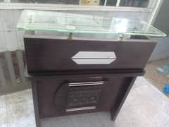 Reciption table for sale