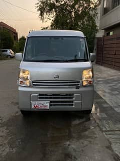 Nissan clipper