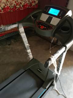 Gold Life Treadmill – 10/10 Condition