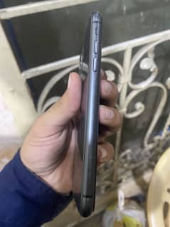 iPhone 11 64gb factory unlock