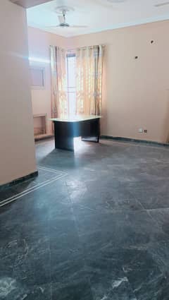 Sam Real Estate 422c Q Block Model Town Extention Lahore