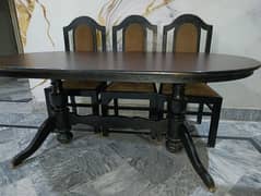 Dining table with 6 chairs