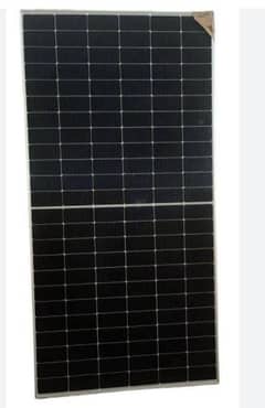 one solar panel 585 watts