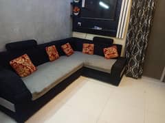 L shaped Sofa used