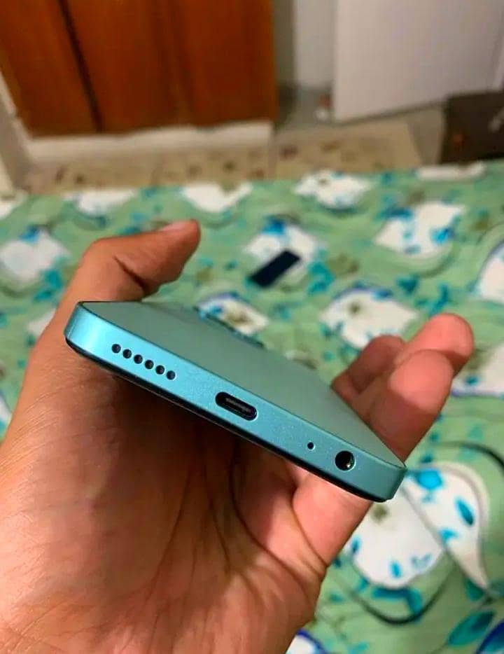 Tecno Spark Go 1.  Complete Box 2