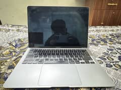 MacBook Air m1 2020 / 8/256 GB
