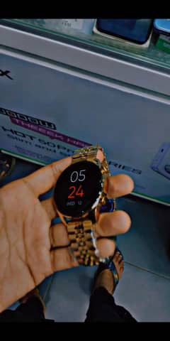 Ronin R. 08 Amoled display