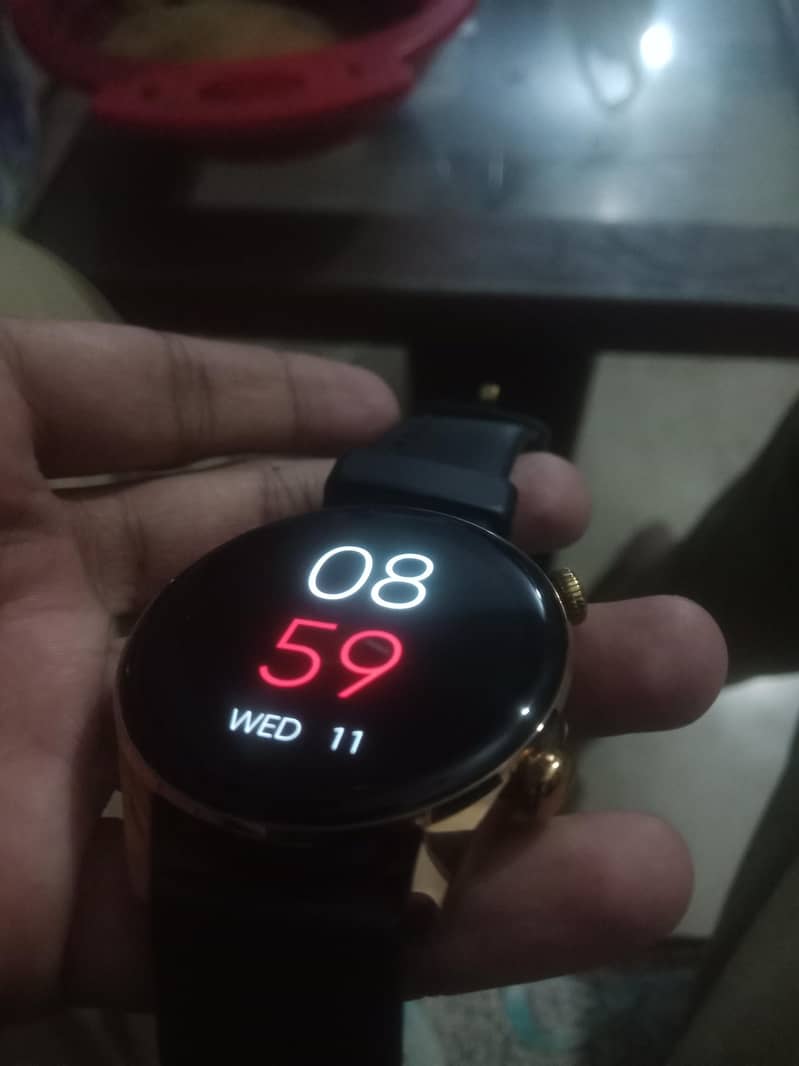 Ronin R. 08 Amoled display 1