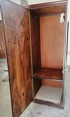 Hanger Almari for Sale @ 6,500/-