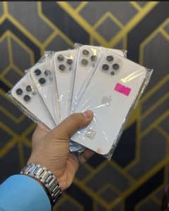 I phone 11pro max PTA approved 256gb water pack 100% battery health