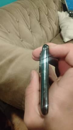 oppo f17 pro works fine but screen does not work