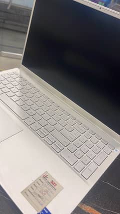Dell Inspiron Core i7 11 gen Slim
