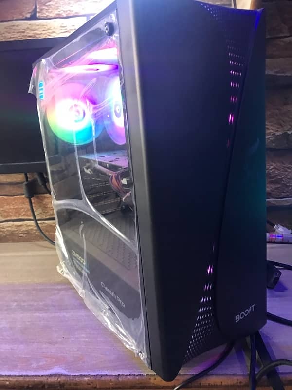 gaming and rendering machine 14