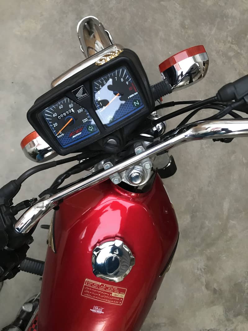Honda CG 125 SE unregistered 7