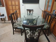 Dining table and chair set. 6x chairs