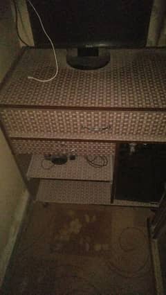 Computer Table
