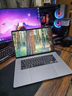 MACBOOK