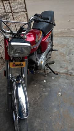Honda CG 125 2010 karachi no