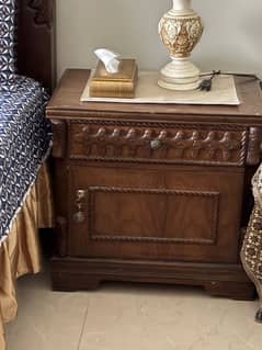 Sheesham  wood bed-set (apricot wood color)