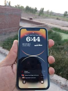 I phone 11 jv 128GB