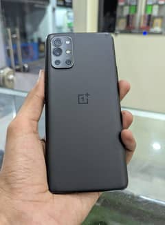one plus 9R model