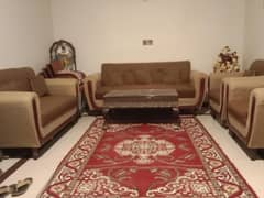 sofas wood brown colour 10 on 10 condition